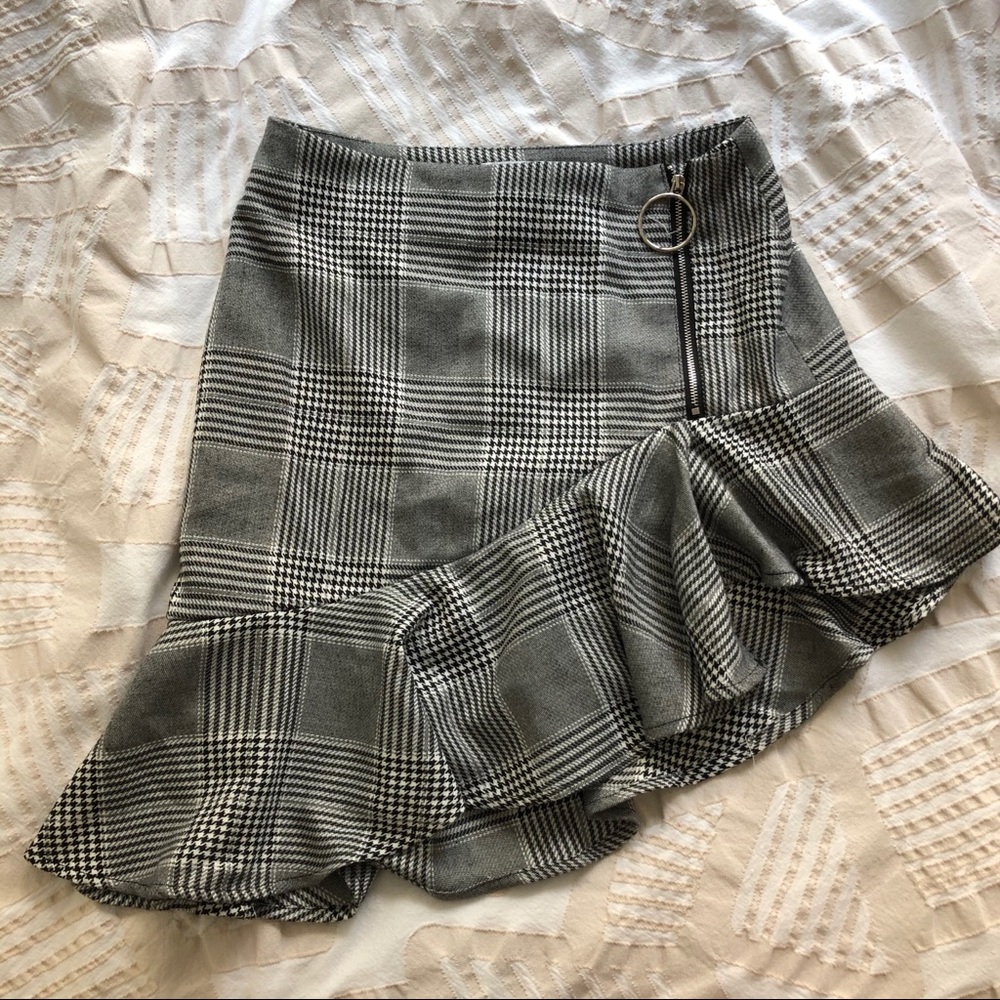 Asymmetrical Plaid Skirt | Bloomingdale’s NWT